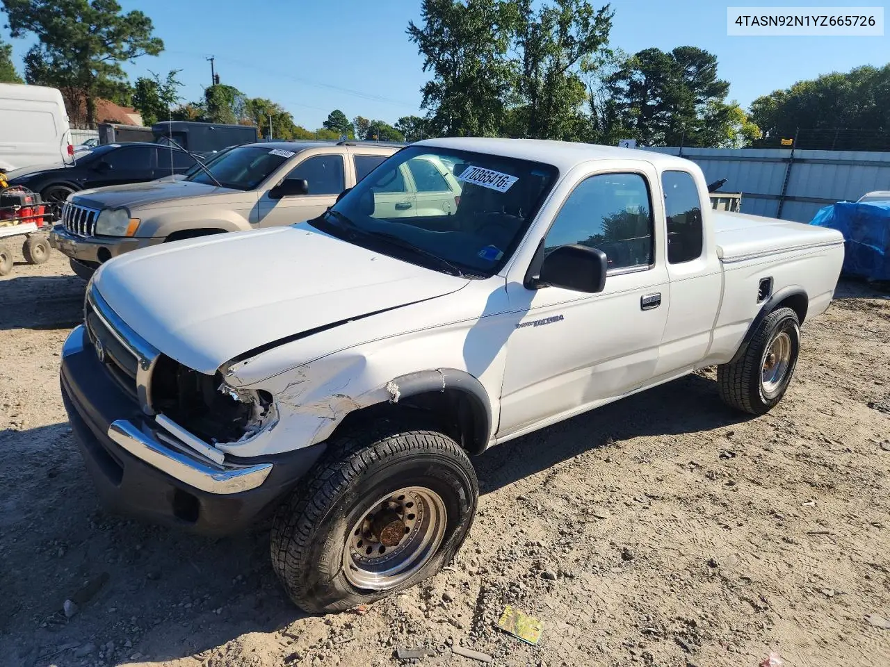 TOYOTA TACOMA 2000, VIN 4TASN92N1YZ665726