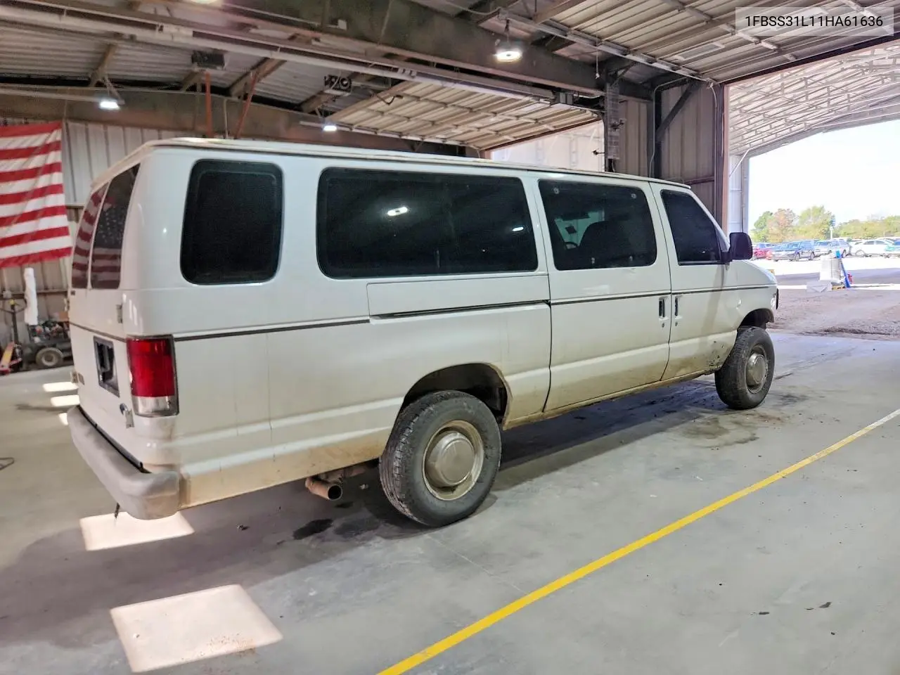 2001 FORD ECONOLINE VIN 1FBSS31L11HA61636 — фото 3