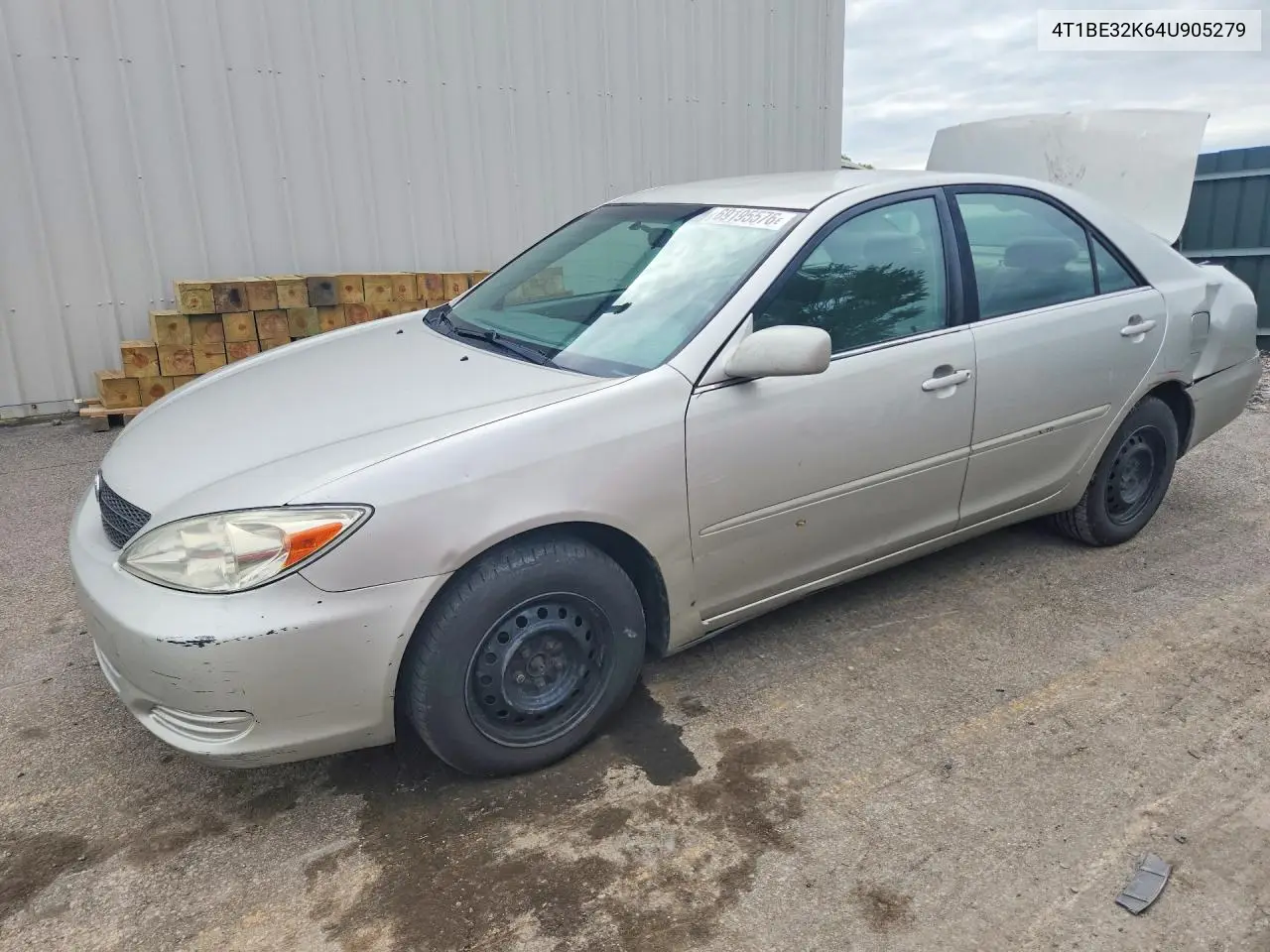TOYOTA CAMRY 2004, VIN 4T1BE32K64U905279