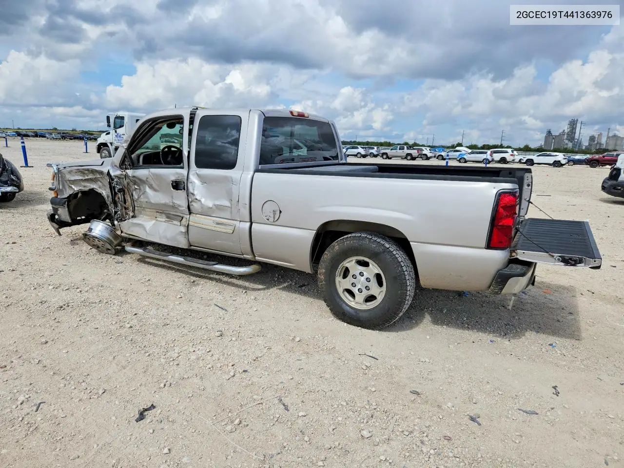 2004 CHEVROLET SILVERADO VIN 2GCEC19T441363976 — фото 2