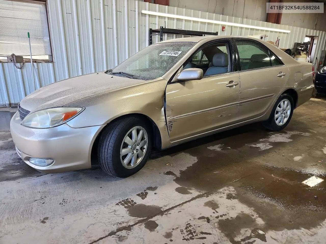 TOYOTA CAMRY 2004, VIN 4T1BF32K54U588284