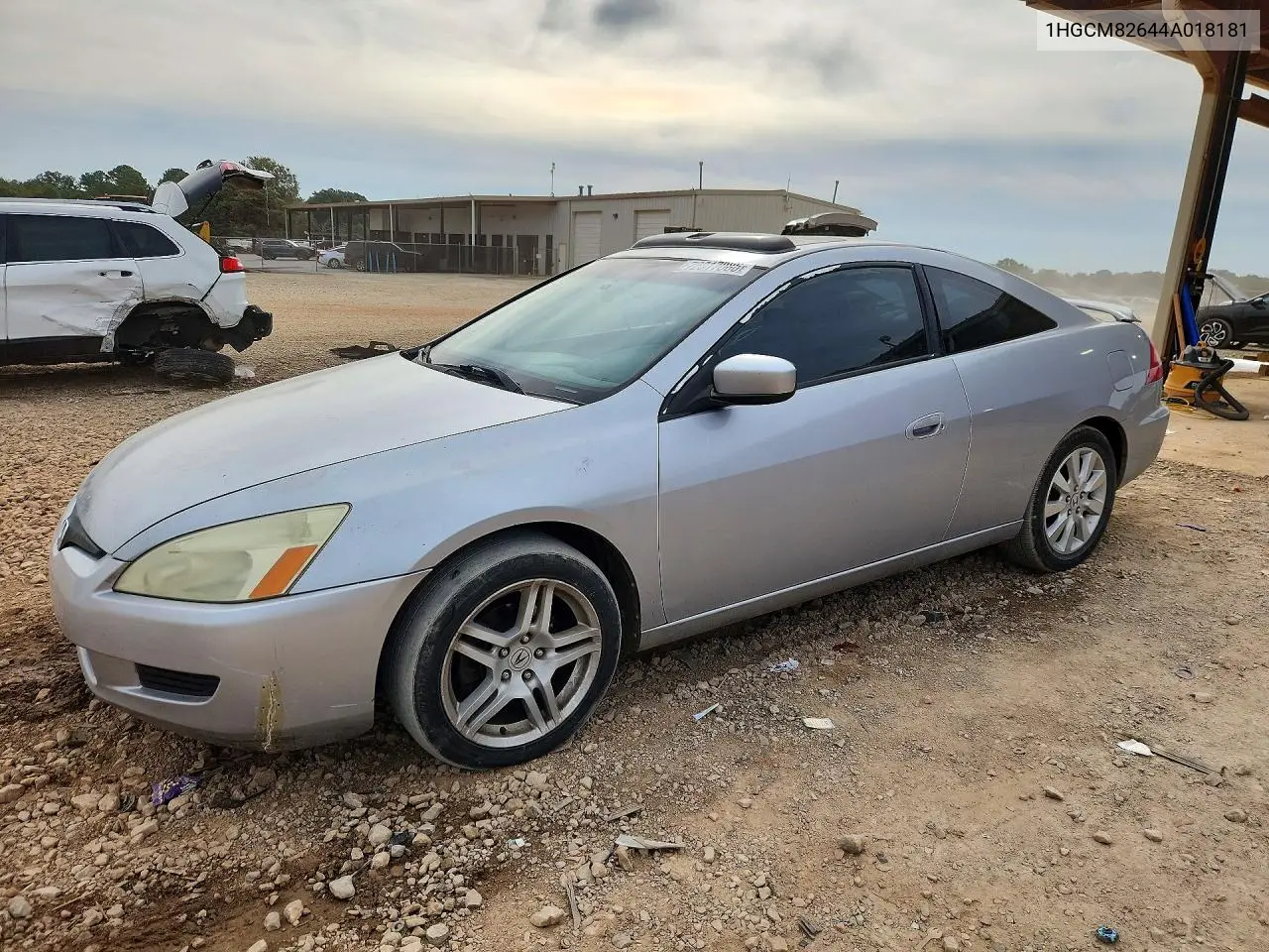 HONDA ACCORD 2004, VIN 1HGCM82644A018181