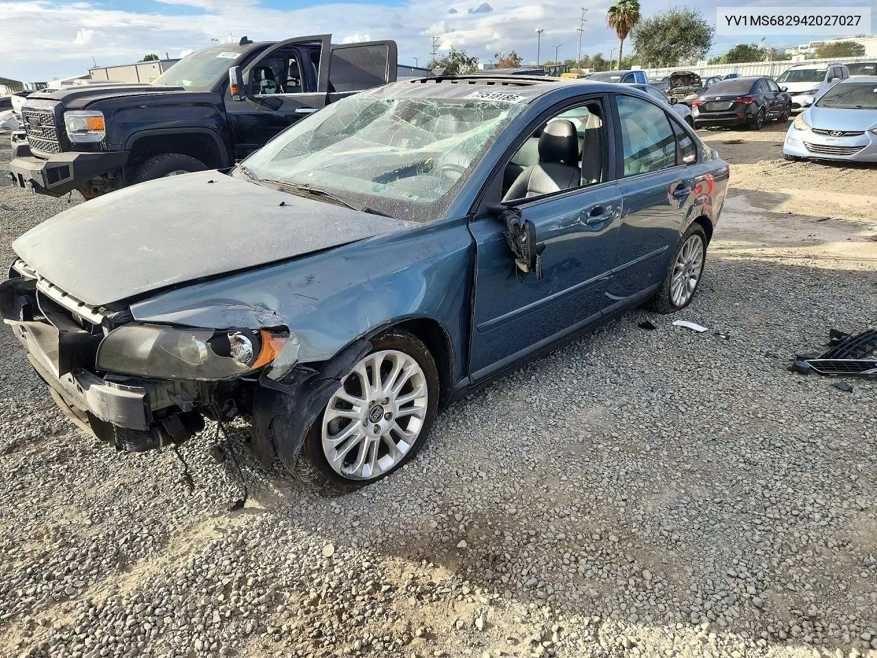 VOLVO S40 2004, VIN YV1MS682942027027