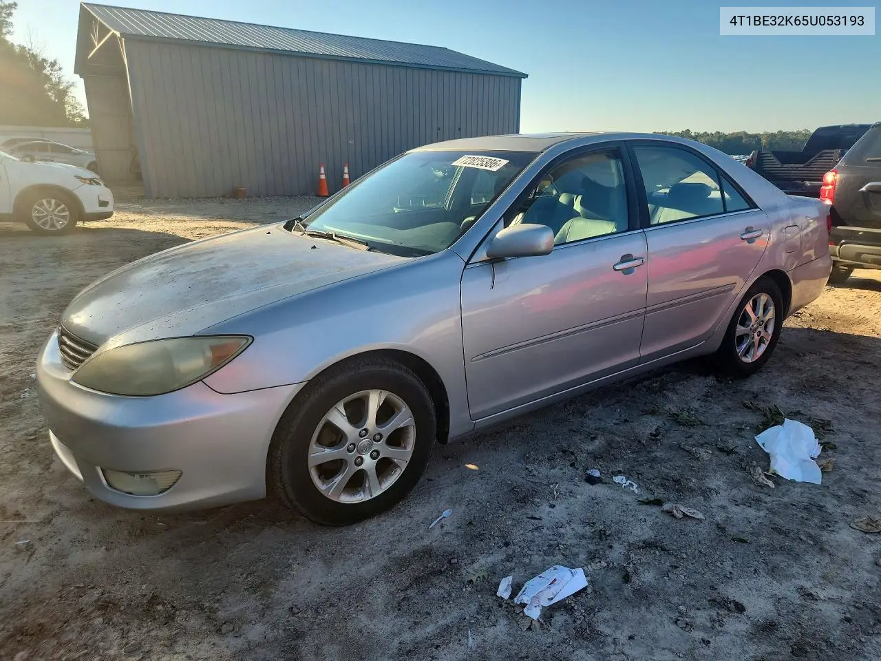 TOYOTA CAMRY 2005, VIN 4T1BE32K65U053193