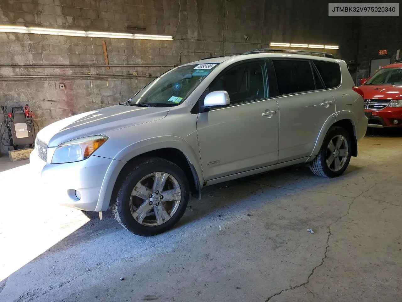 TOYOTA RAV 4 2007, VIN JTMBK32V975020340