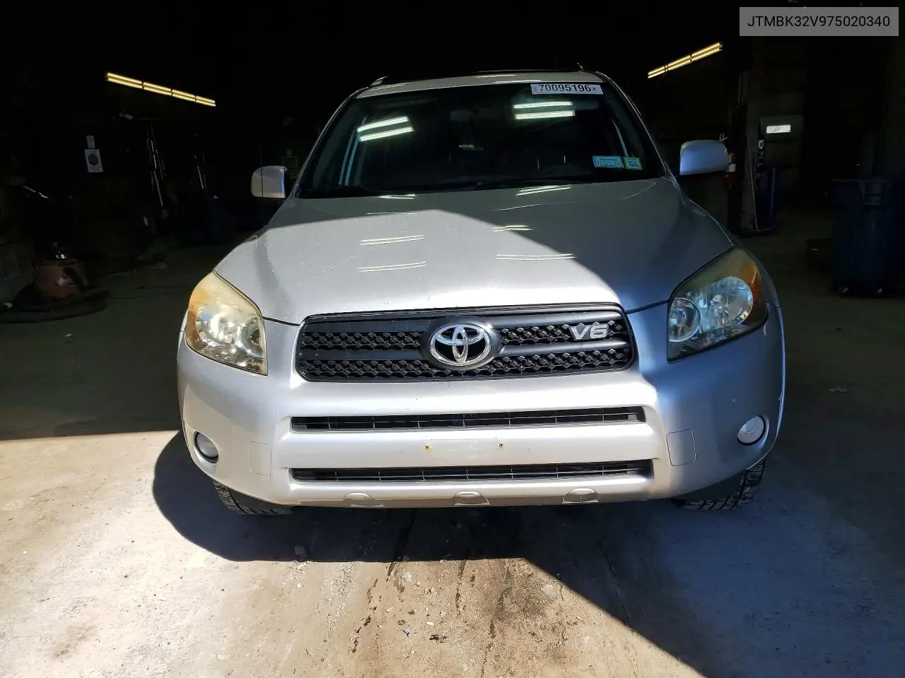 2007 TOYOTA RAV 4 VIN JTMBK32V975020340 — фото 5