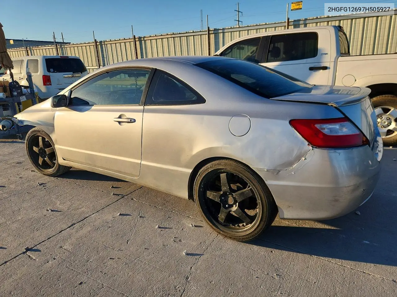 2007 HONDA CIVIC VIN 2HGFG12697H505927 — фото 2