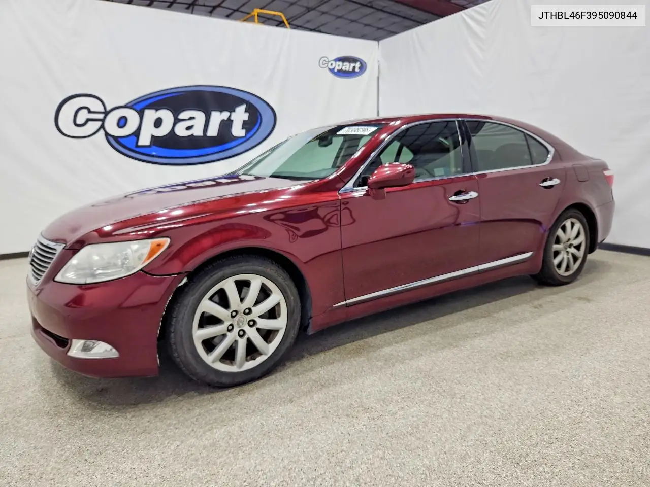 LEXUS LS 2009, VIN JTHBL46F395090844