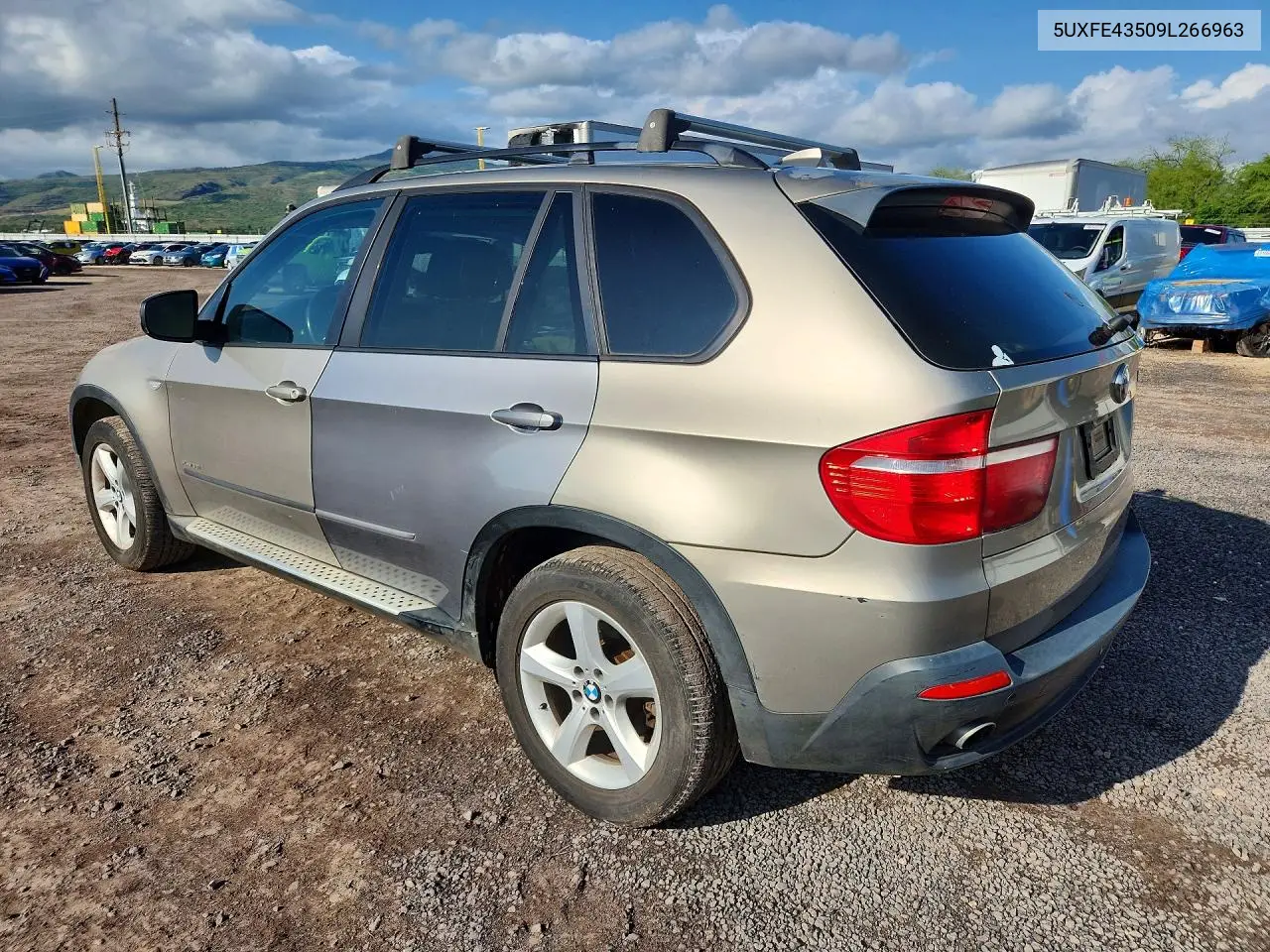 2009 BMW X5 VIN 5UXFE43509L266963 — фото 2