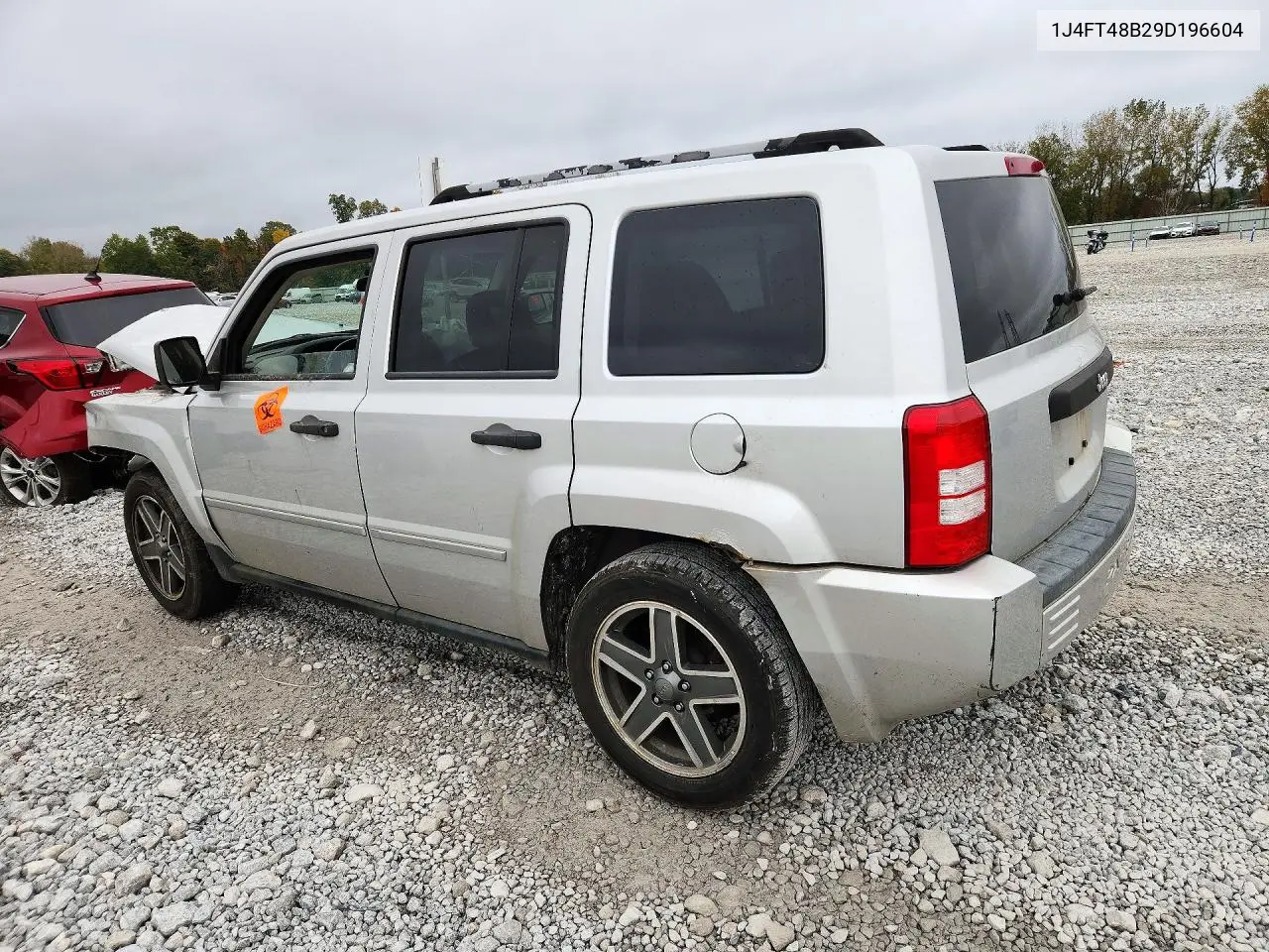 2009 JEEP LIBERTY (PATRIOT) VIN 1J4FT48B29D196604 — фото 2