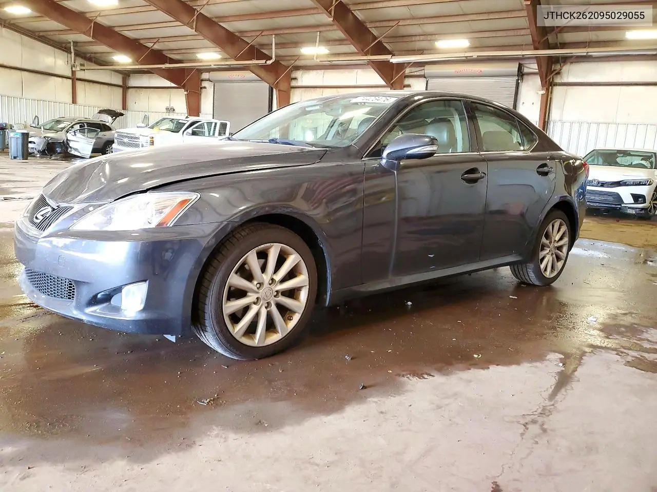 LEXUS IS 2009, VIN JTHCK262095029055