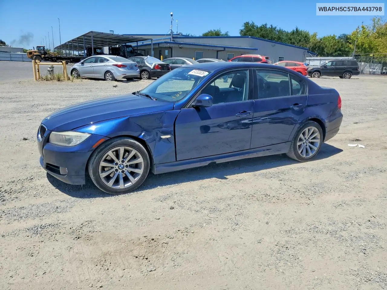BMW 3ER 2011, VIN WBAPH5C57BA443798