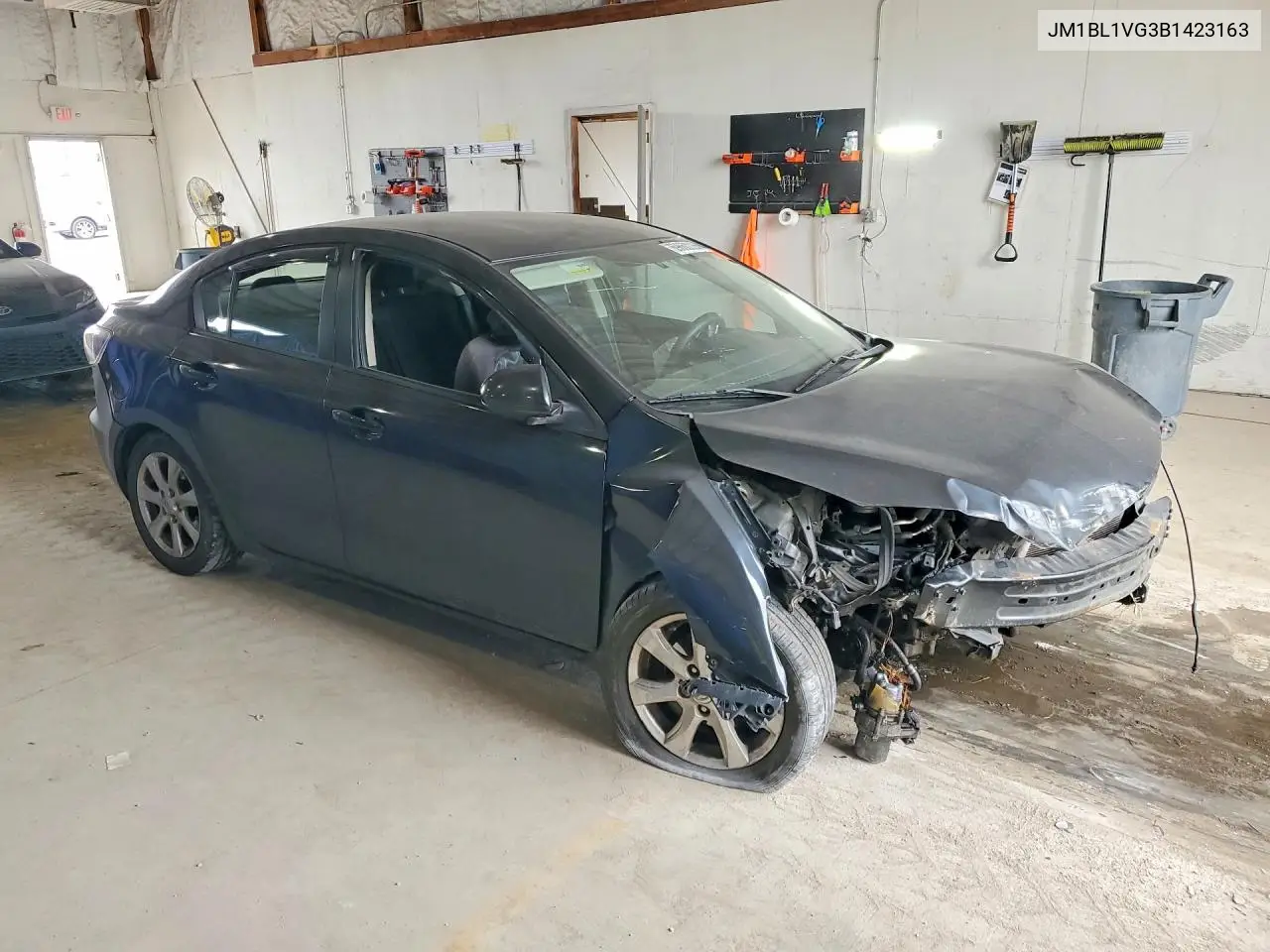 2011 MAZDA 3 VIN JM1BL1VG3B1423163 — фото 4