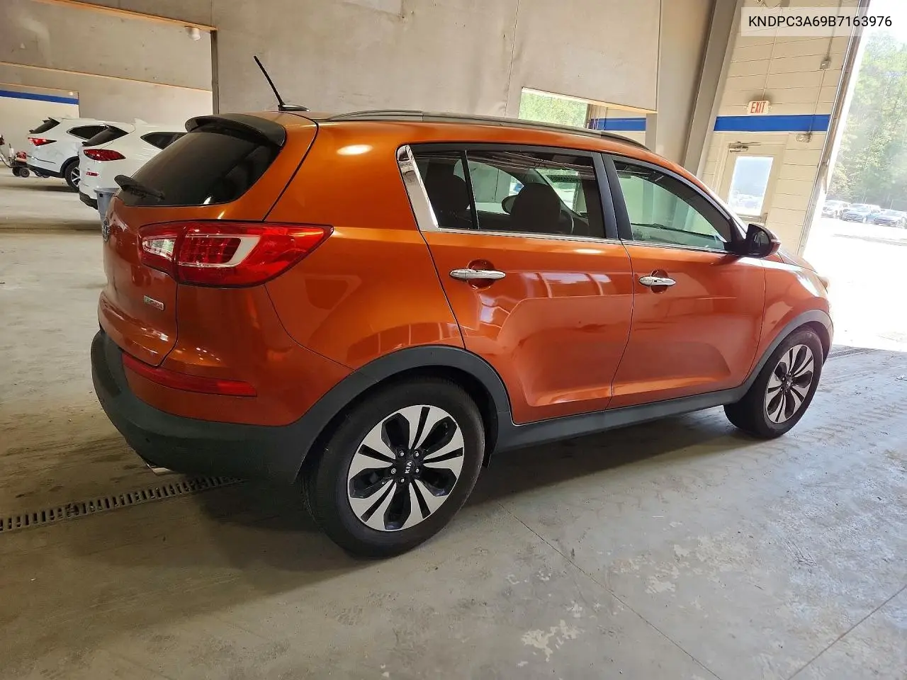 2011 KIA SPORTAGE VIN KNDPC3A69B7163976 — фото 3