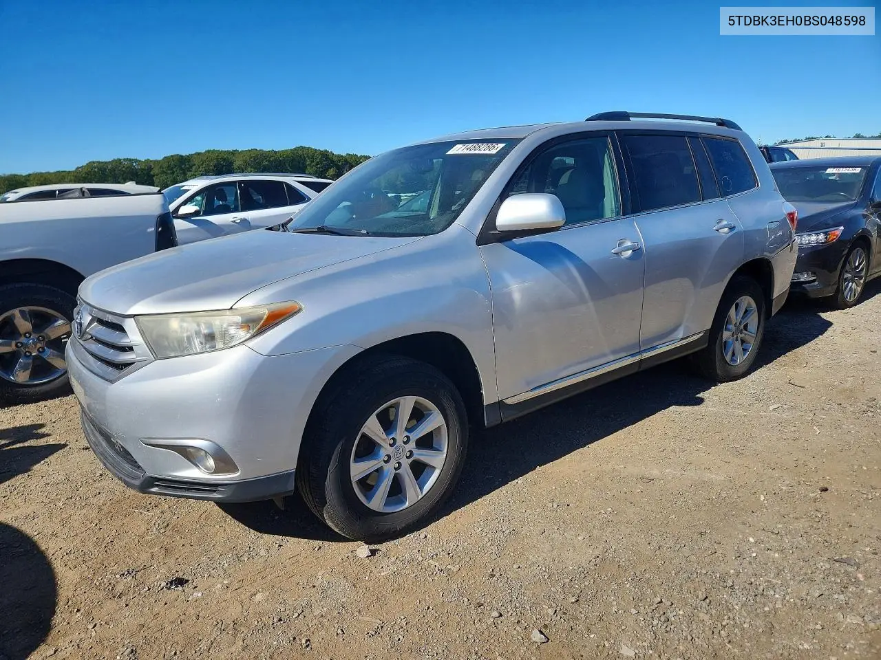 TOYOTA HIGHLANDER 2011, VIN 5TDBK3EH0BS048598