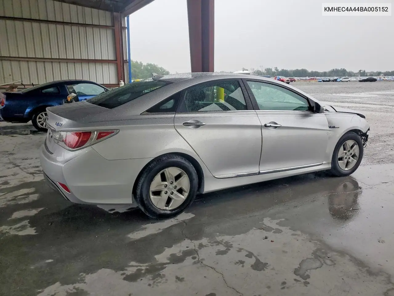 2011 HYUNDAI SONATA VIN KMHEC4A44BA005152 — фото 3