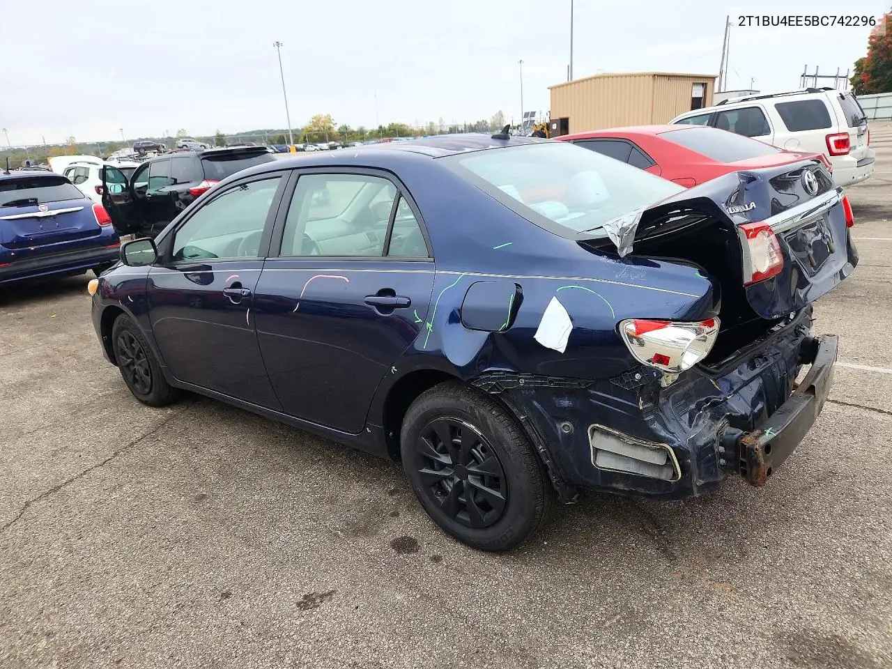 2011 TOYOTA COROLLA VIN 2T1BU4EE5BC742296 — фото 2