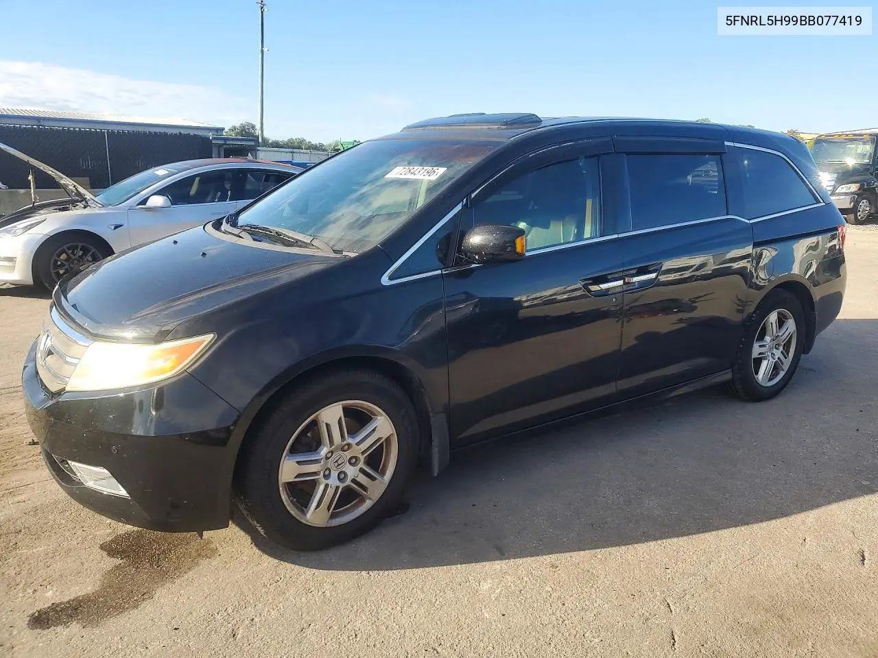 HONDA ODYSSEY 2011, VIN 5FNRL5H99BB077419