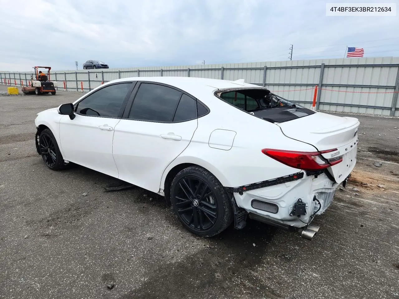 TOYOTA CAMRY 2011, VIN 4T4BF3EK3BR212634