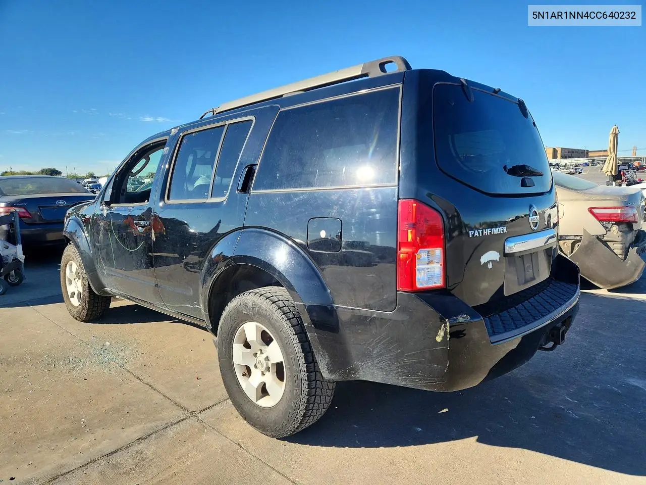 2012 NISSAN PATHFINDER VIN 5N1AR1NN4CC640232 — фото 2