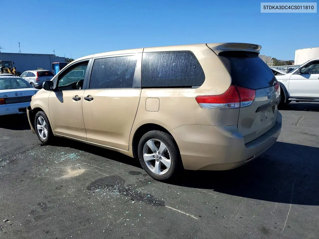 2012 TOYOTA SIENNA VIN 5TDKA3DC4CS011810 — фото 2