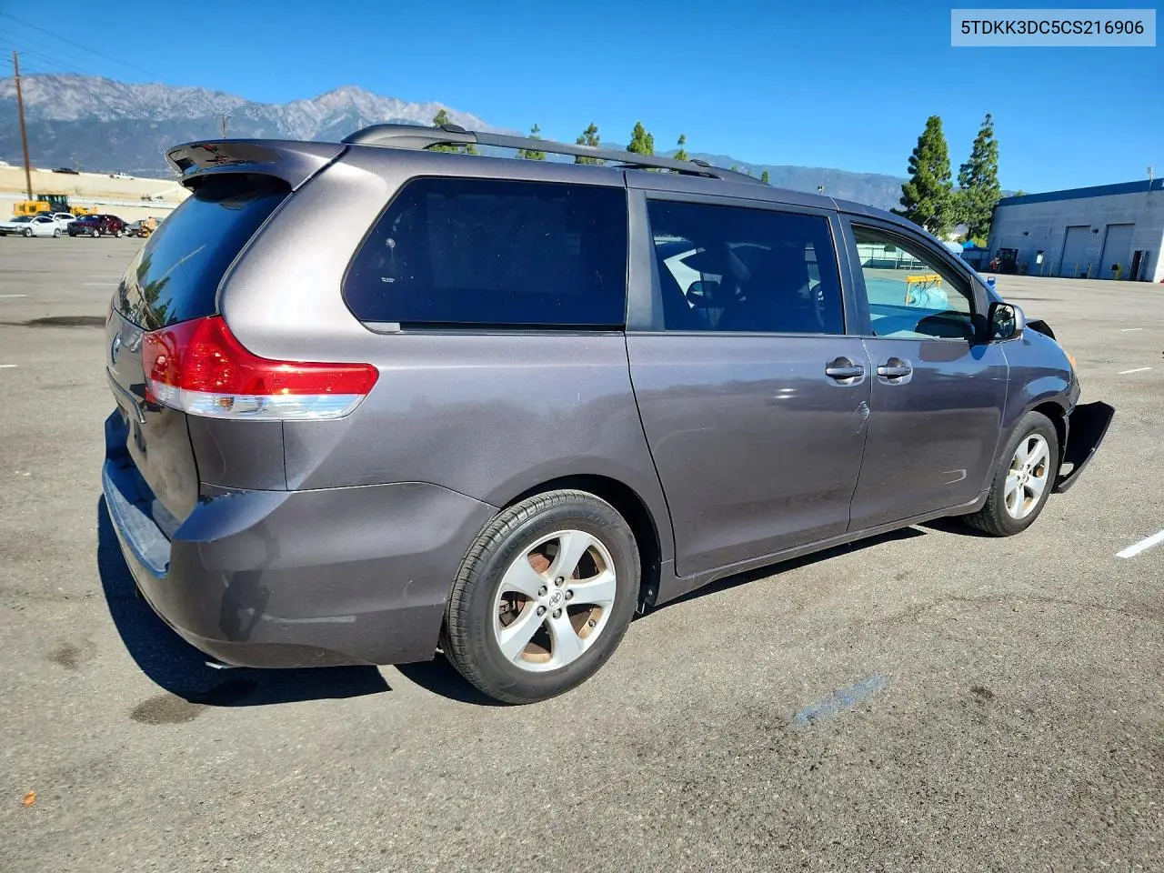 2012 TOYOTA SIENNA VIN 5TDKK3DC5CS216906 — фото 3
