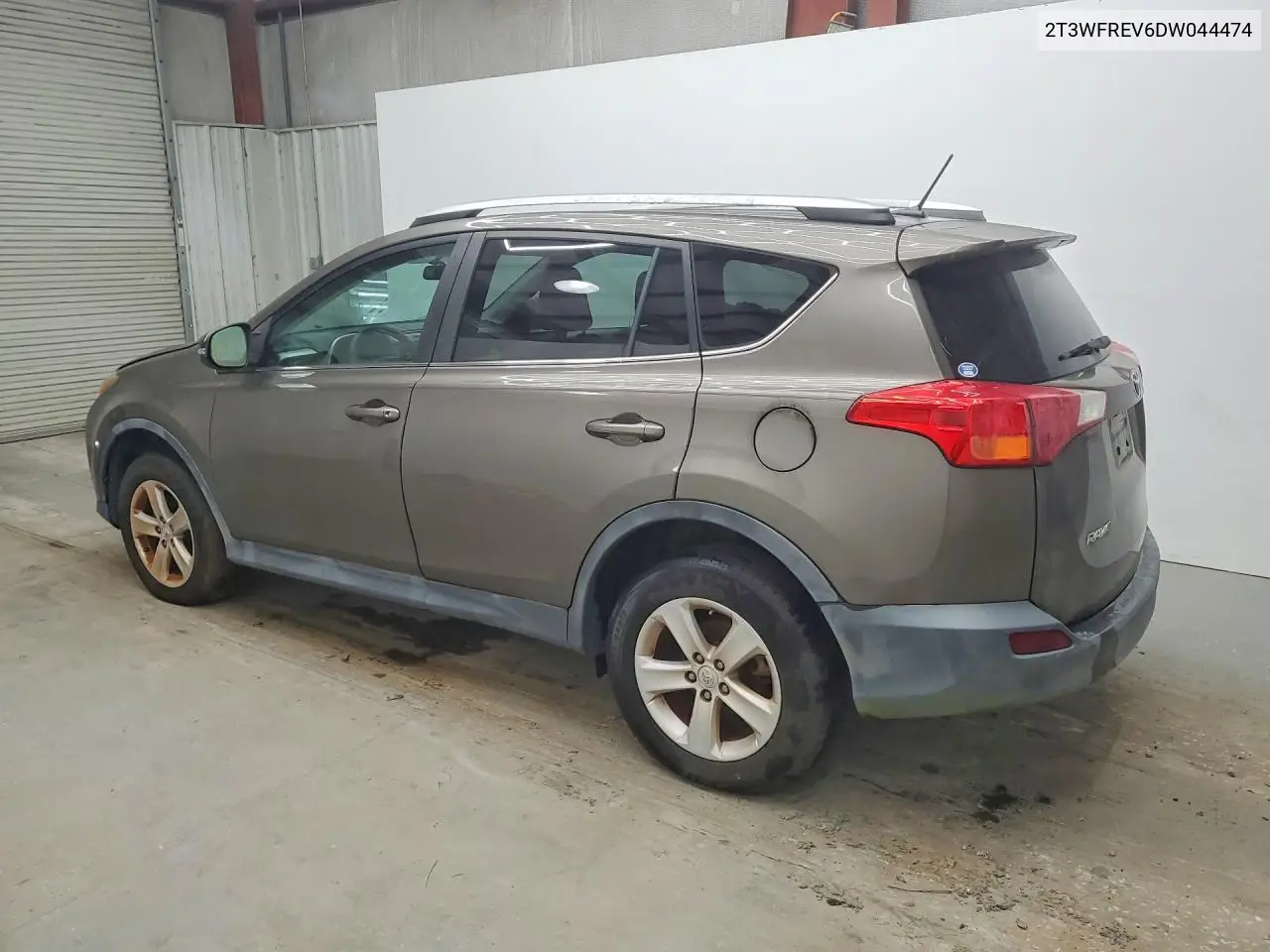 2013 TOYOTA RAV 4 VIN 2T3WFREV6DW044474 — фото 2