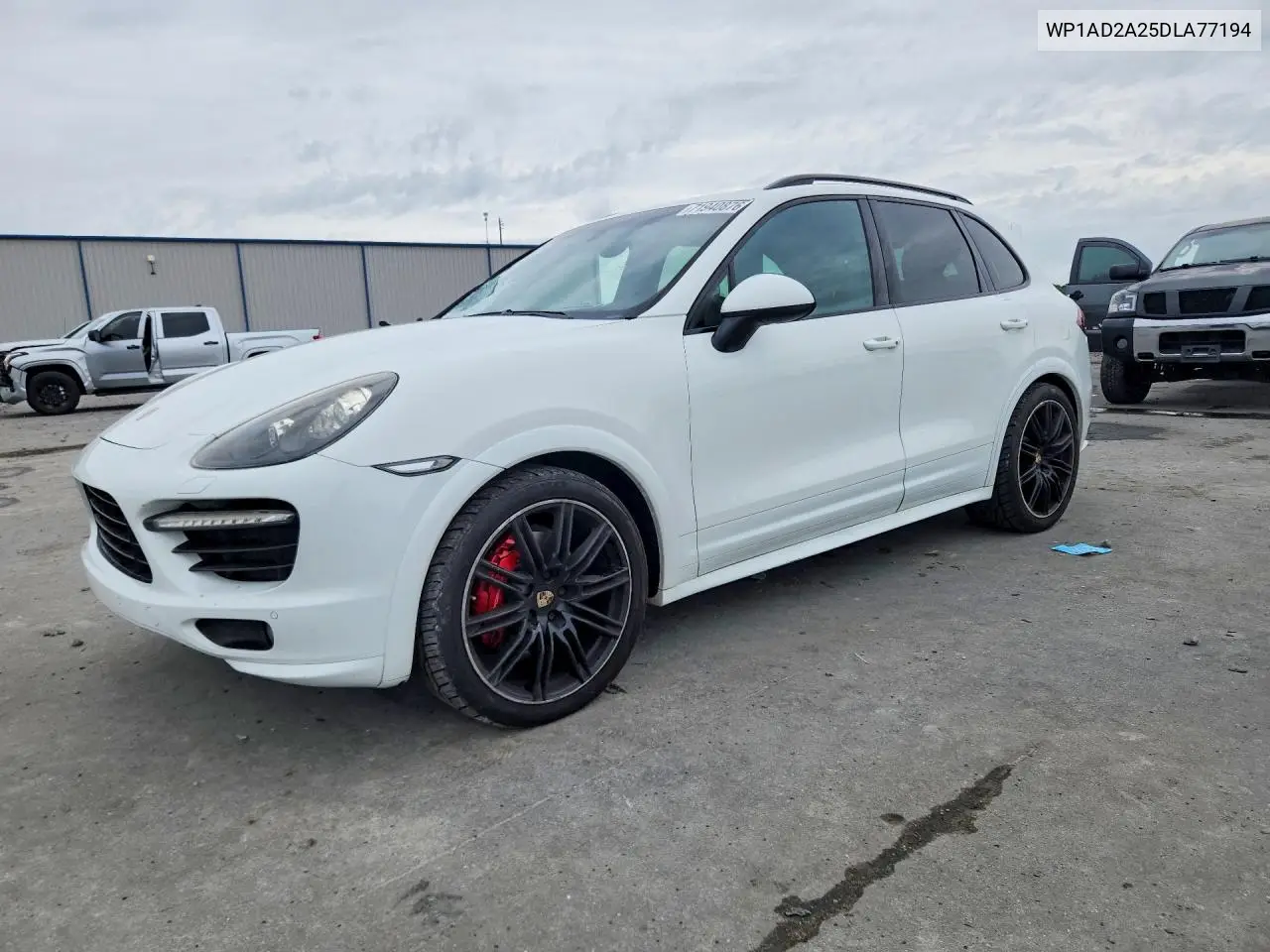 PORSCHE CAYENNE 2013, VIN WP1AD2A25DLA77194