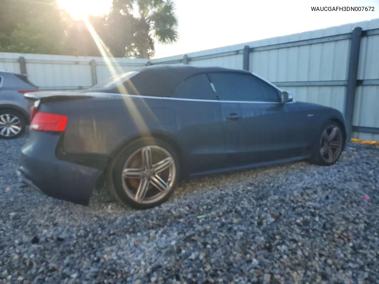 2013 AUDI S5 VIN WAUCGAFH3DN007672 — фото 3