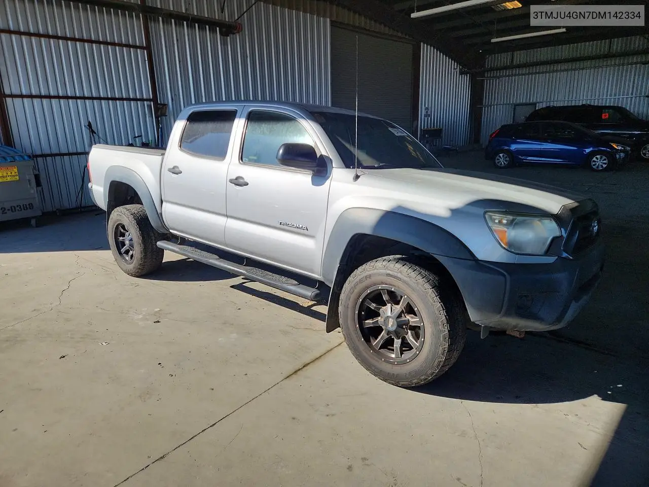 2013 TOYOTA TACOMA VIN 3TMJU4GN7DM142334 — фото 2