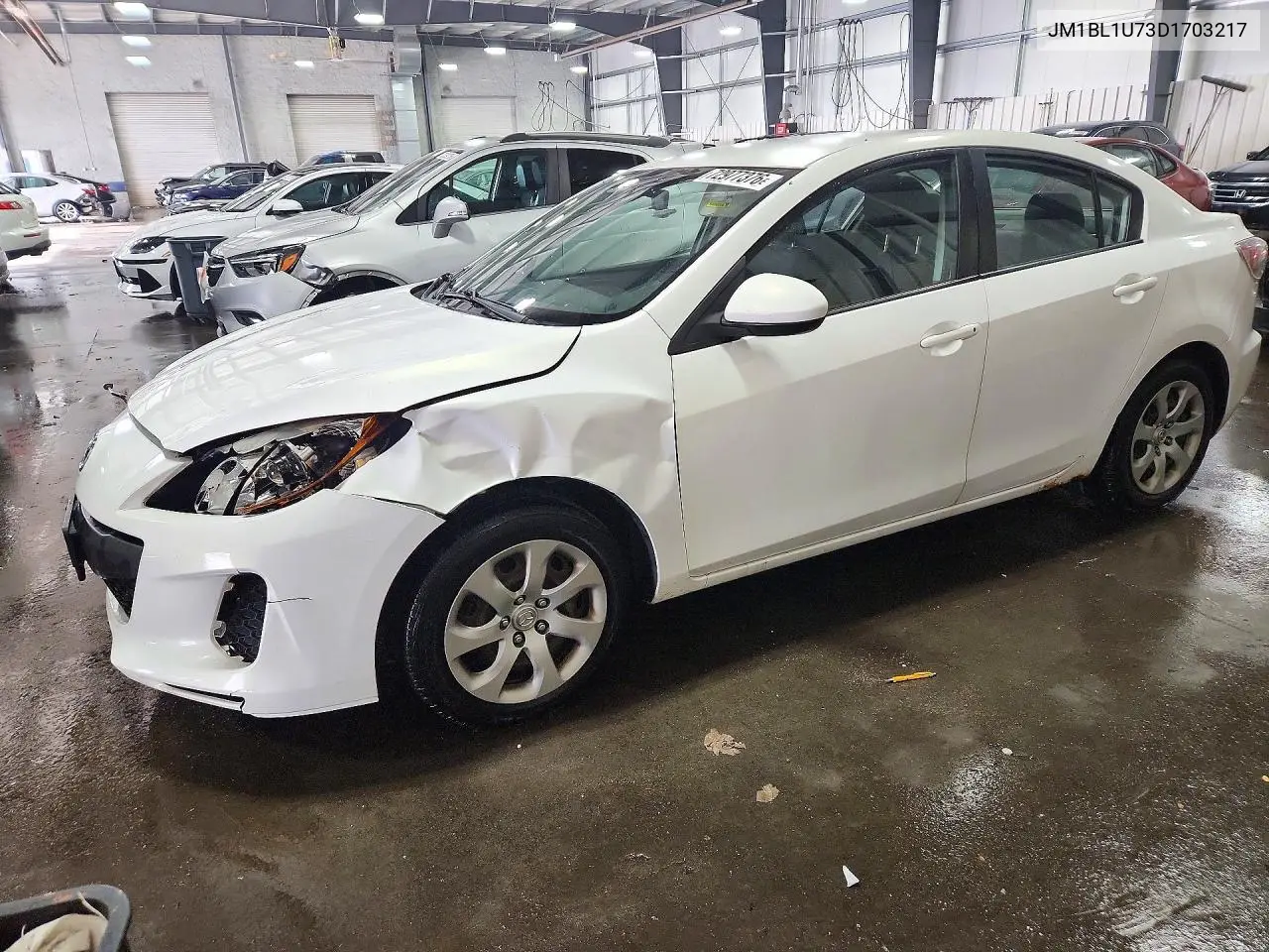 MAZDA 3 2013, VIN JM1BL1U73D1703217