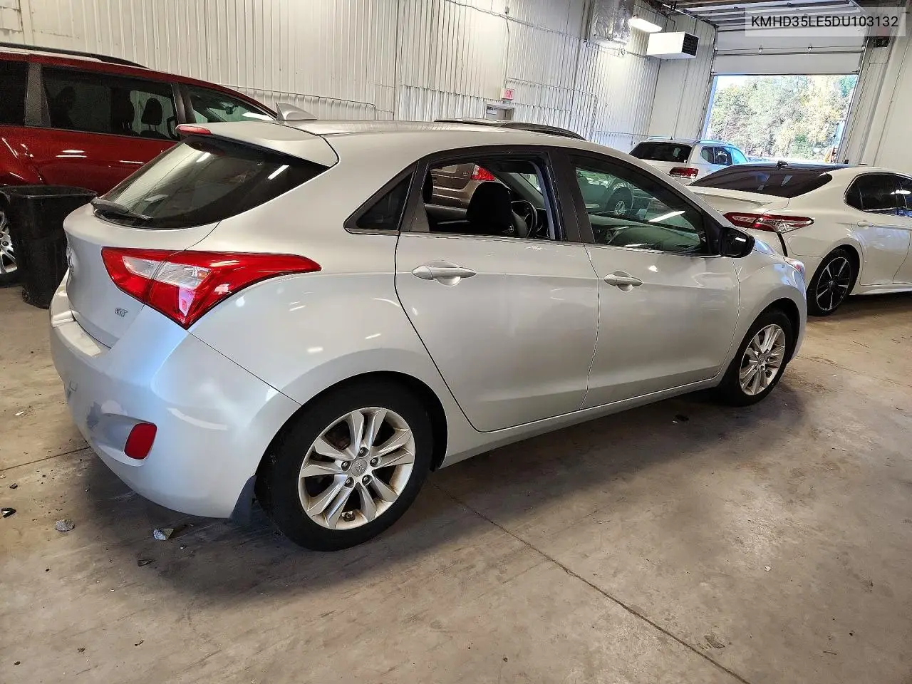 2013 HYUNDAI ELANTRA VIN KMHD35LE5DU103132 — фото 3