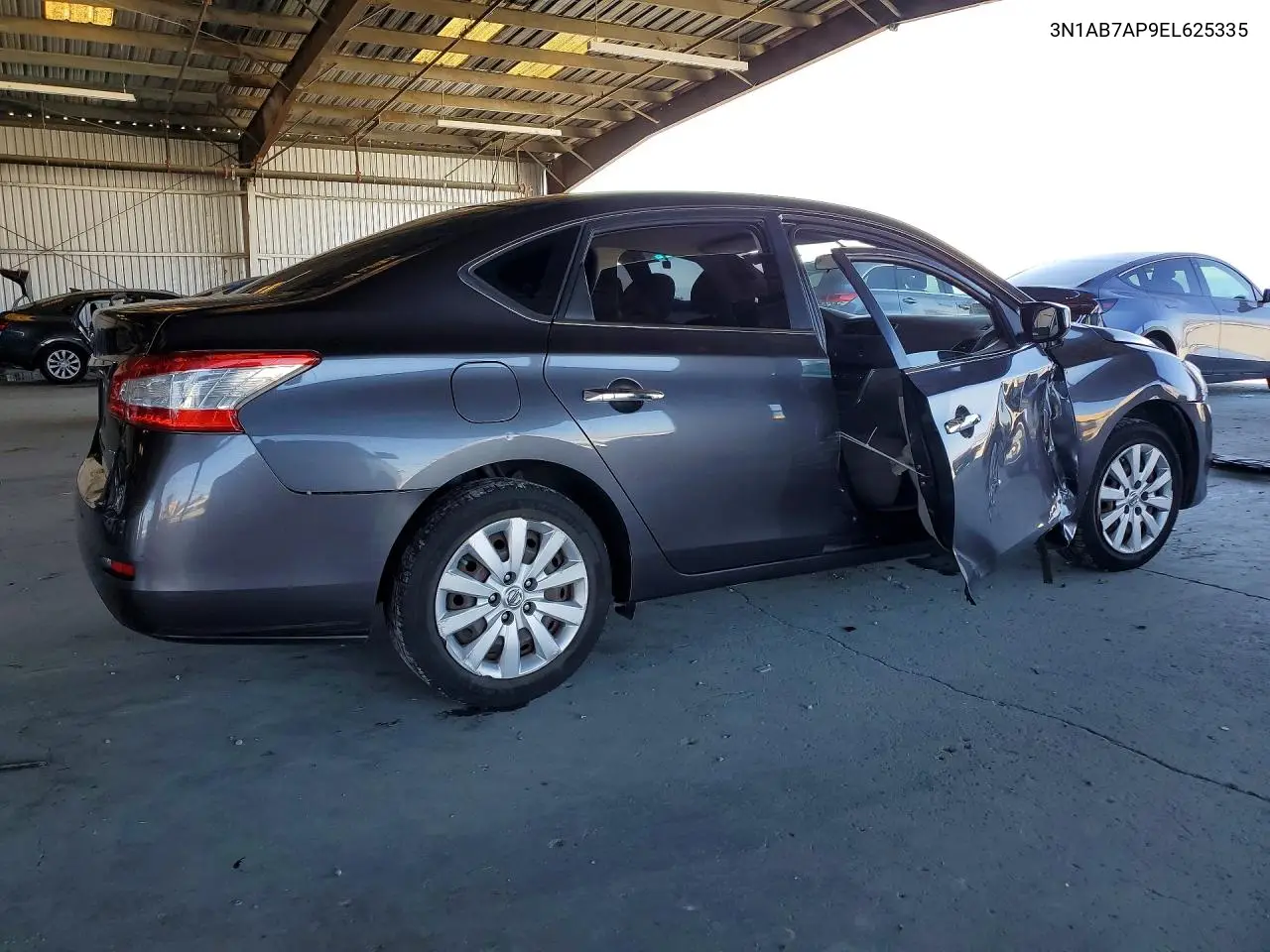 2014 NISSAN SENTRA VIN 3N1AB7AP9EL625335 — фото 3