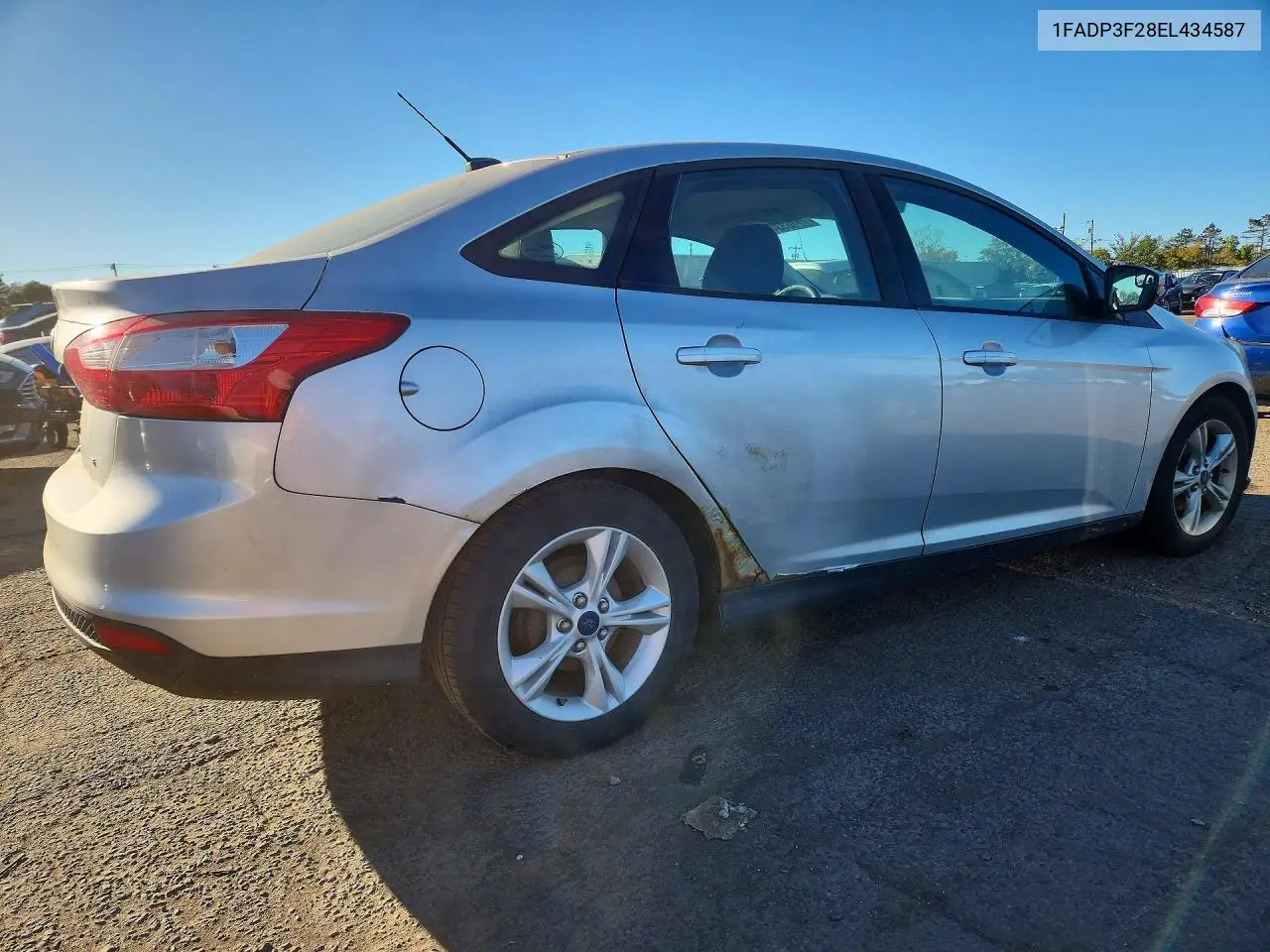 2014 FORD FOCUS VIN 1FADP3F28EL434587 — фото 3