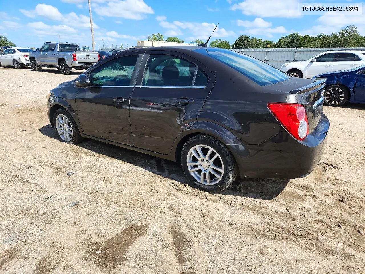 2014 CHEVROLET SONIC VIN 1G1JC5SH6E4206394 — фото 2