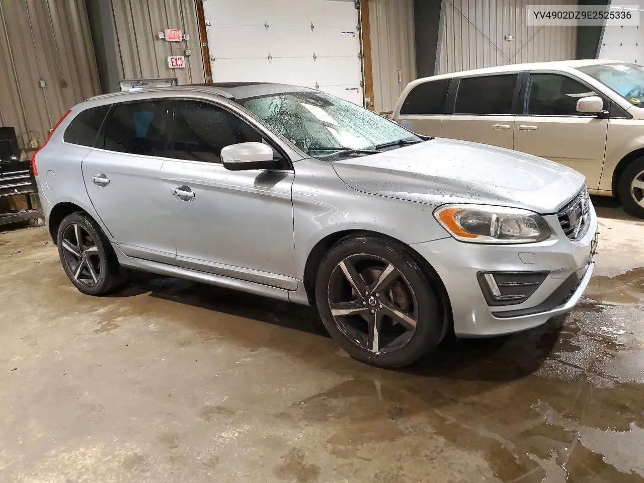 2014 VOLVO XC60 VIN YV4902DZ9E2525336 — фото 4