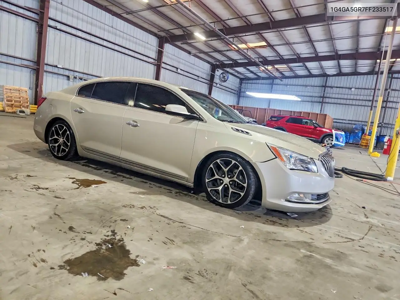 2015 BUICK LACROSSE VIN 1G4GA5GR7FF233517 — фото 4
