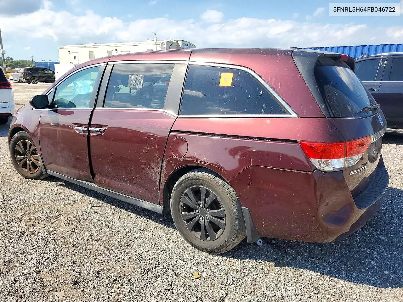 2015 HONDA ODYSSEY VIN 5FNRL5H64FB046722 — фото 2