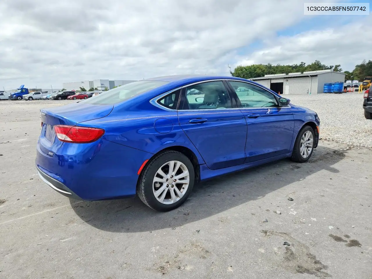 2015 CHRYSLER 200 VIN 1C3CCCAB5FN507742 — фото 3