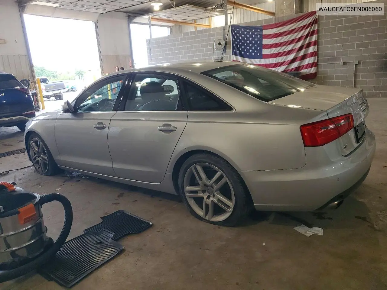 2015 AUDI A6 VIN WAUGFAFC6FN006060 — фото 2