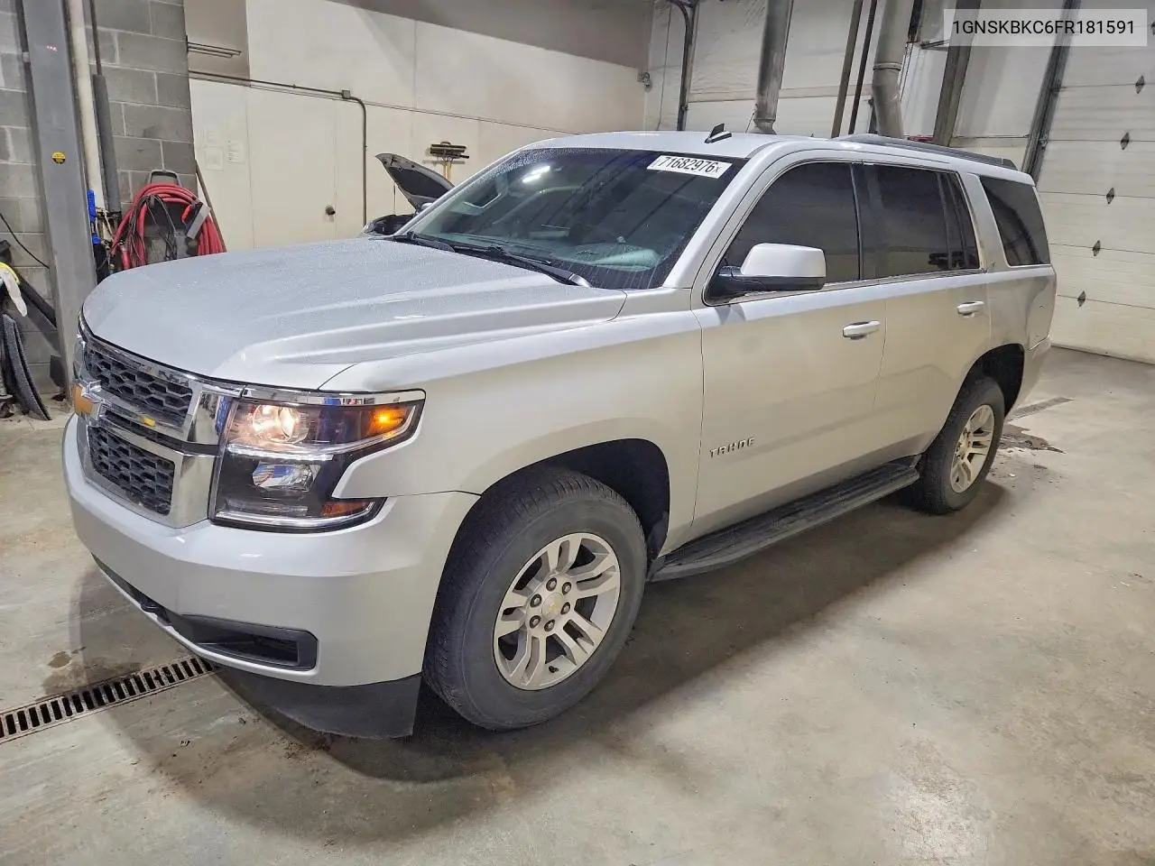 CHEVROLET TAHOE 2015, VIN 1GNSKBKC6FR181591