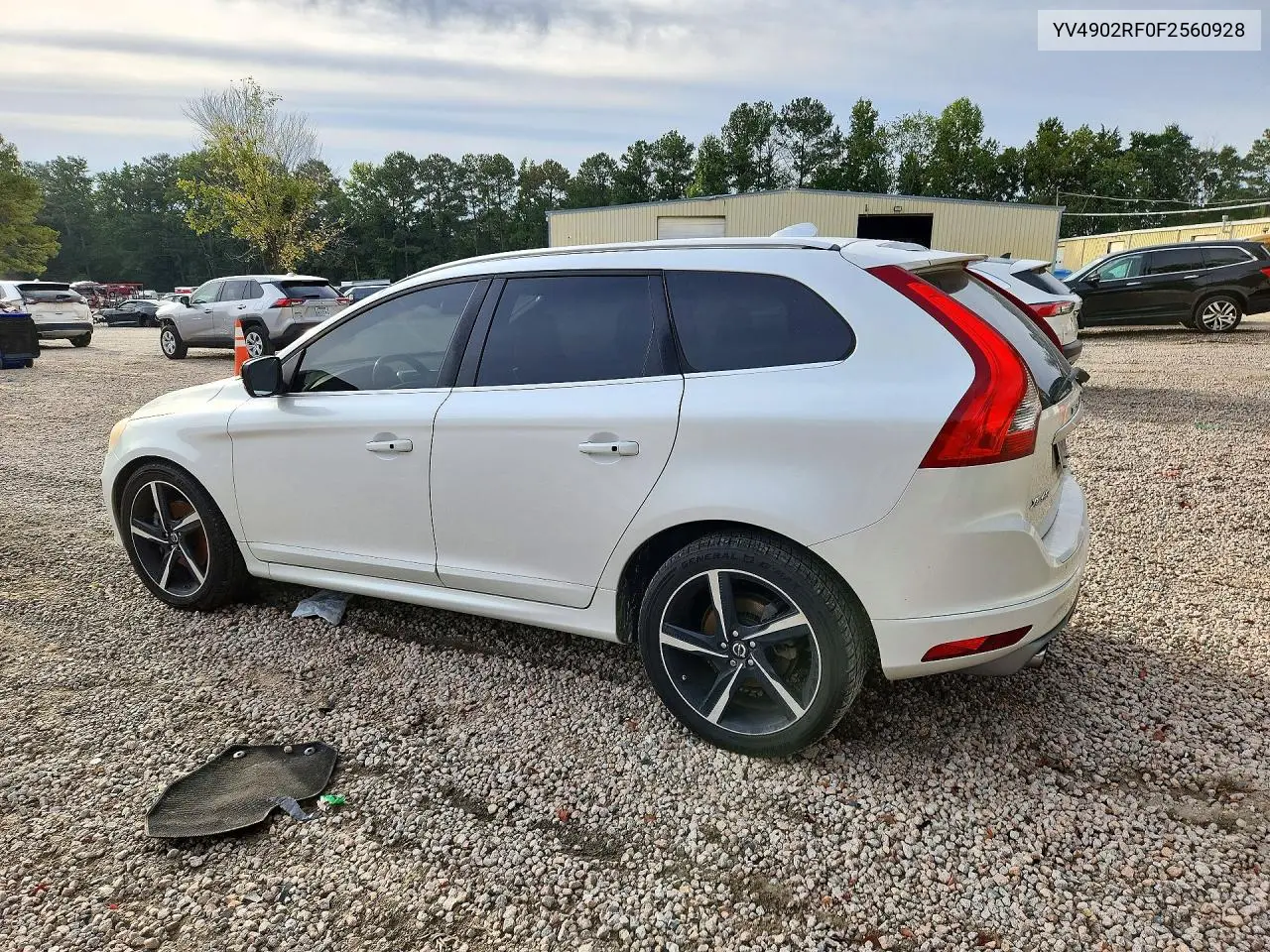 2015 VOLVO XC60 VIN YV4902RF0F2560928 — фото 2