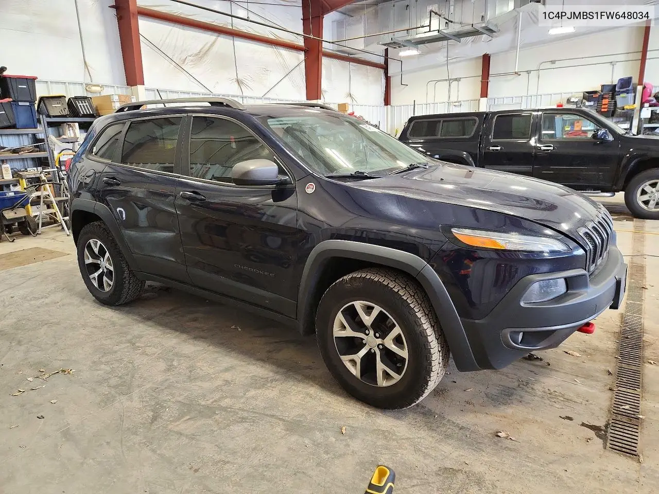 2015 JEEP CHEROKEE VIN 1C4PJMBS1FW648034 — фото 4