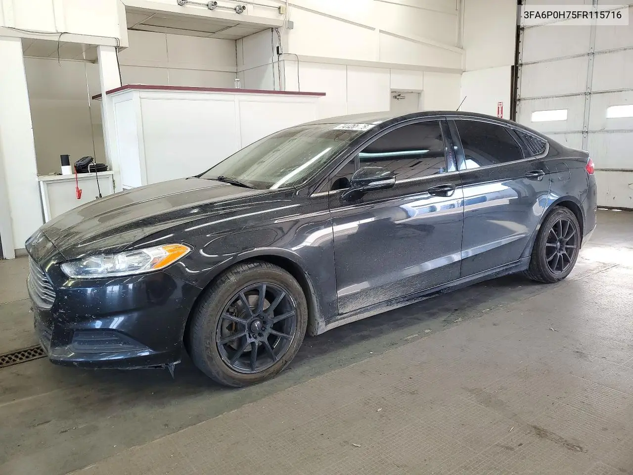 FORD FUSION 2015, VIN 3FA6P0H75FR115716