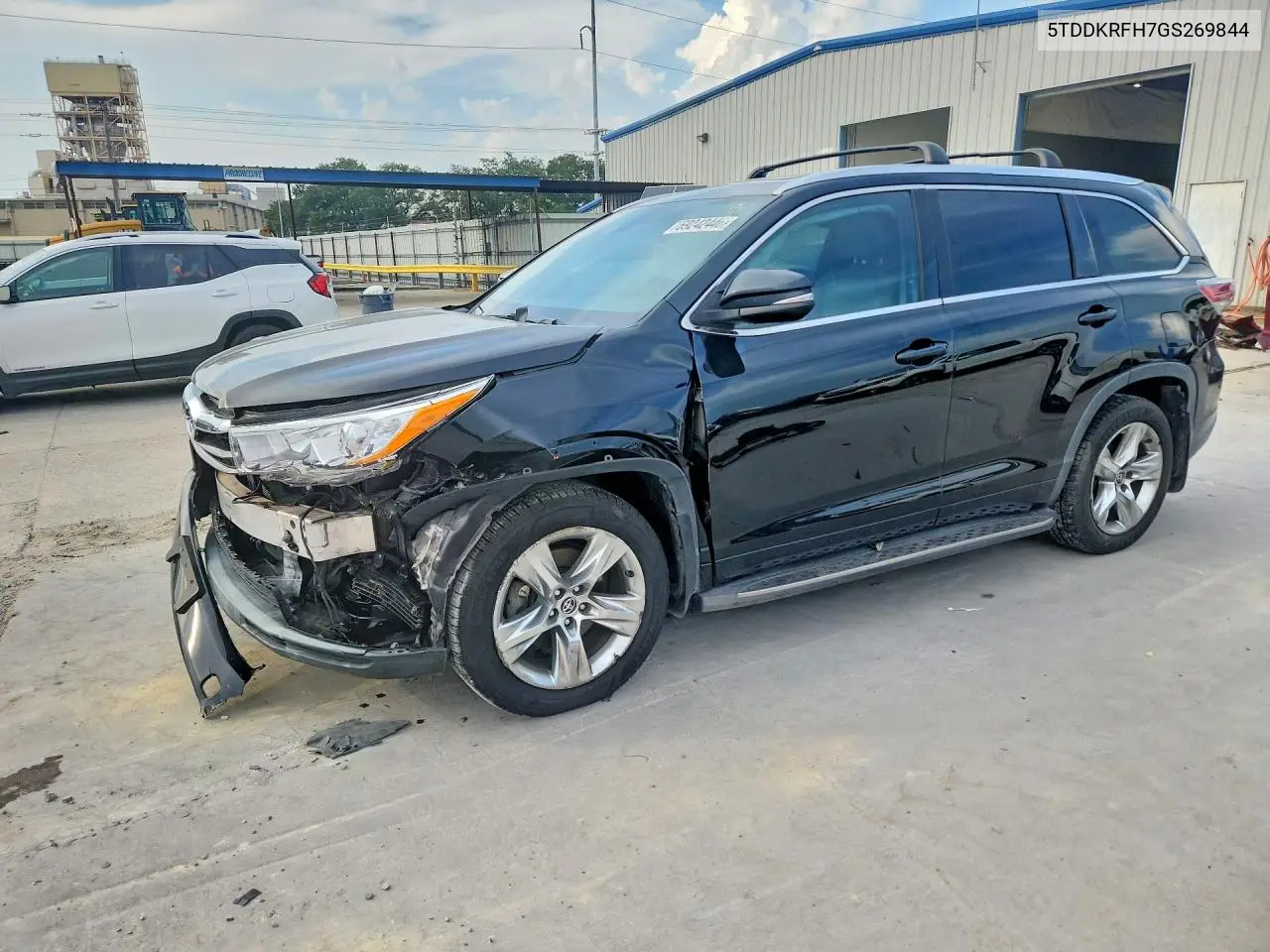 TOYOTA HIGHLANDER 2016, VIN 5TDDKRFH7GS269844