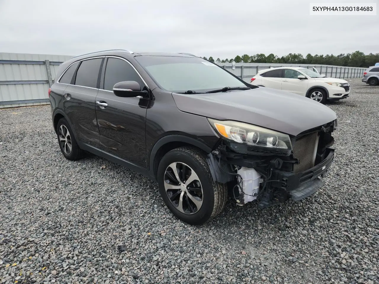 2016 KIA SORENTO VIN 5XYPH4A13GG184683 — фото 4