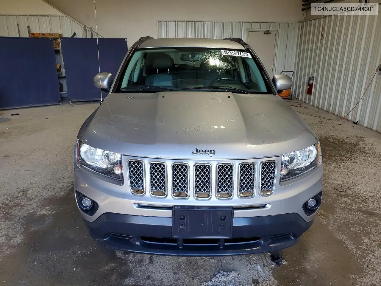 2016 JEEP COMPASS VIN 1C4NJCEA5GD744301 — фото 5