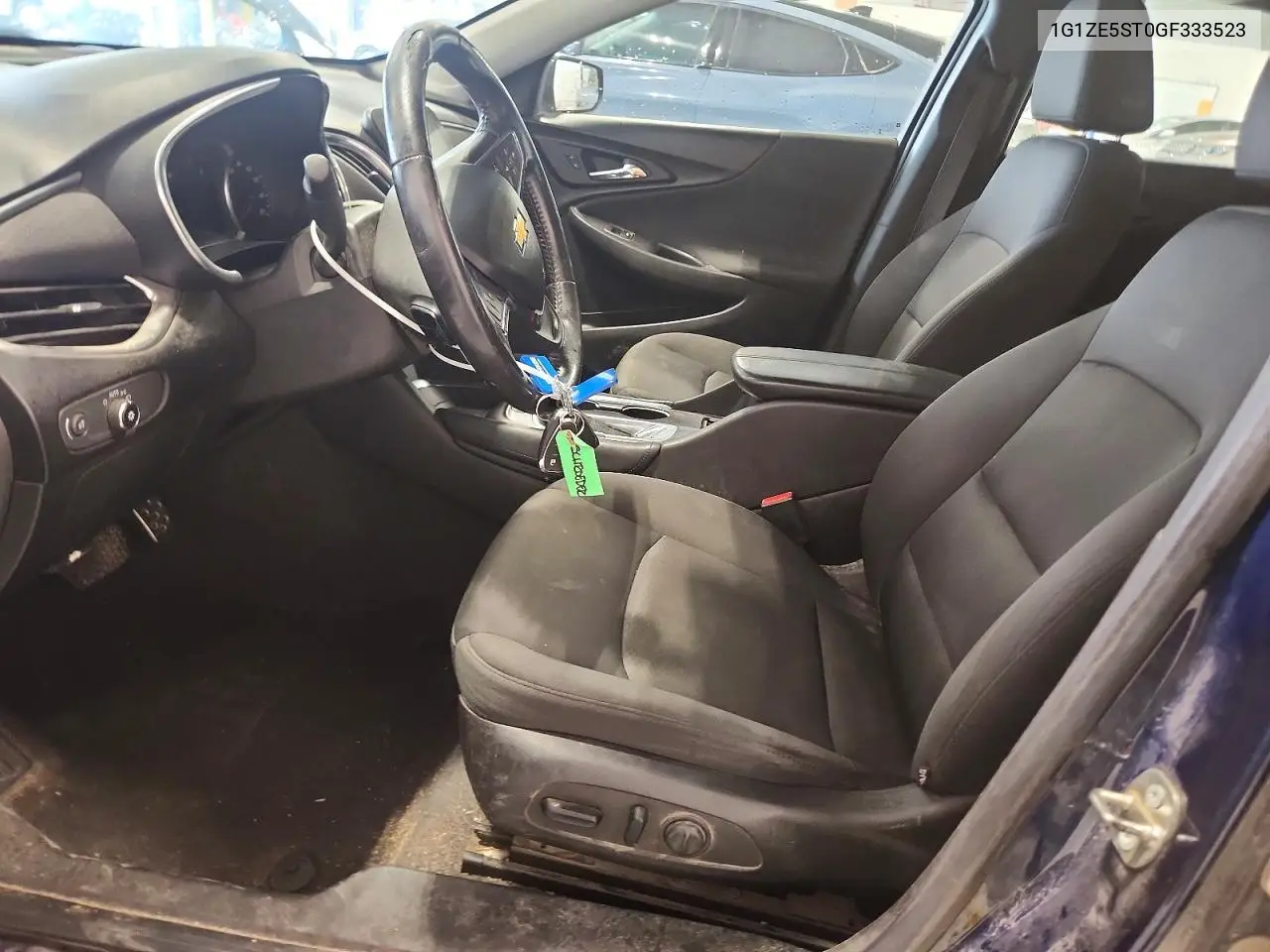 CHEVROLET MALIBU 2016, VIN 1G1ZE5ST0GF333523