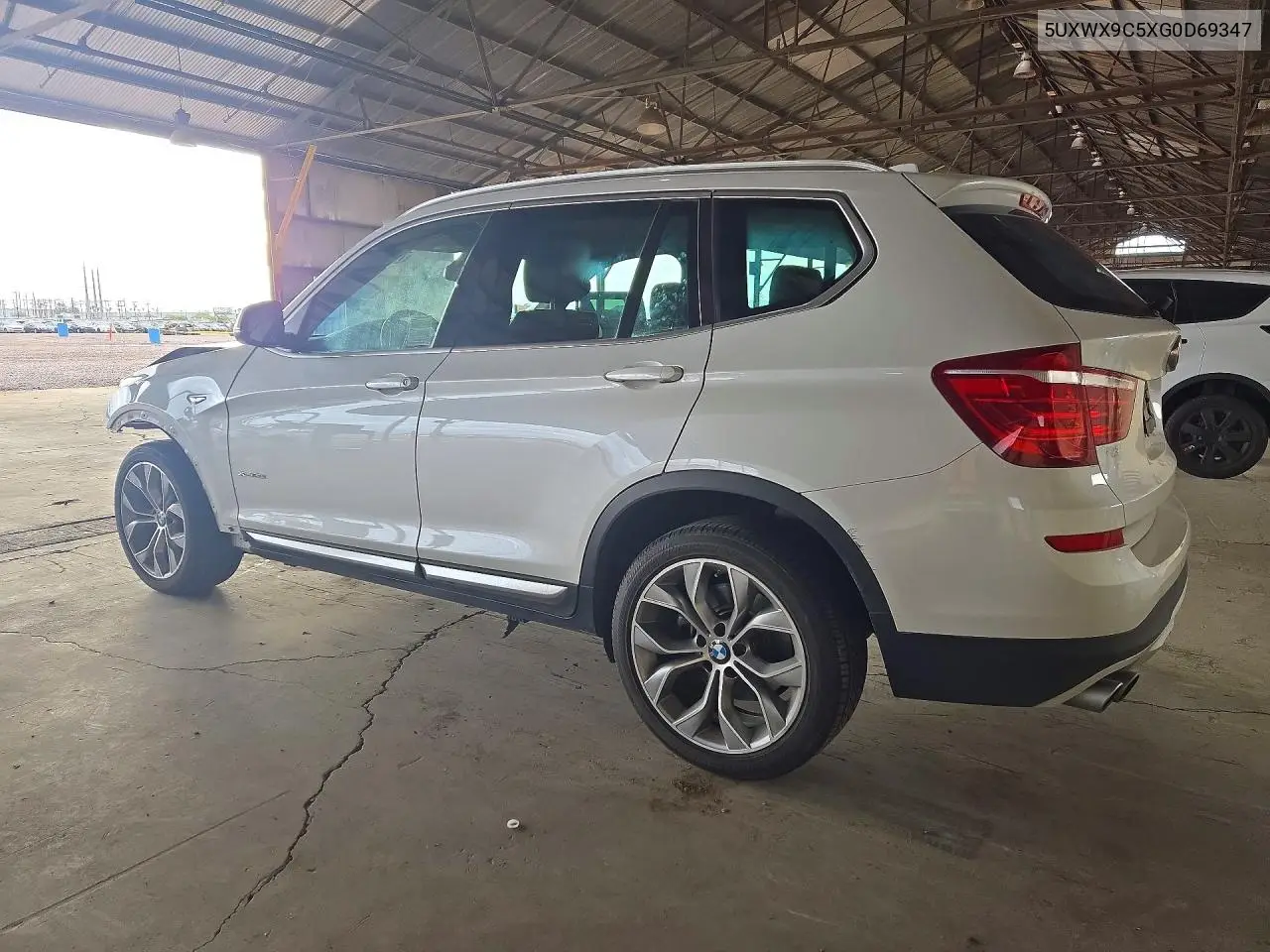 2016 BMW X3 VIN 5UXWX9C5XG0D69347 — фото 2