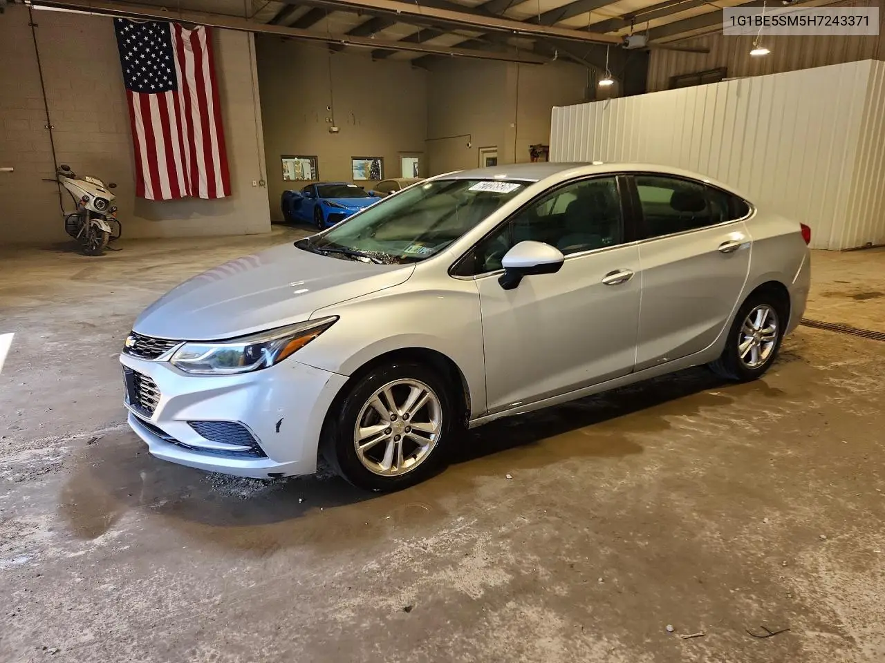 CHEVROLET CRUZE 2017, VIN 1G1BE5SM5H7243371